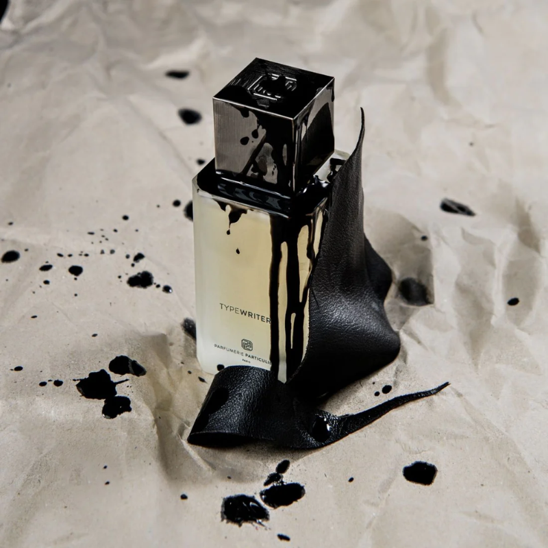 Parfumerie Particulière - Typerwriter